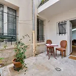 Bright & Spacious In 15th